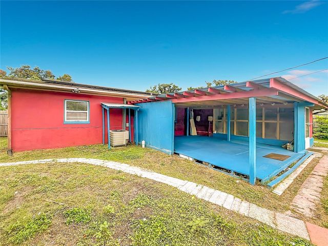 6430 83RD AVENUE N, Pinellas Park, FL 33781