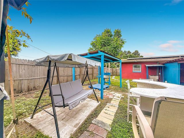 6430 83RD AVENUE N, Pinellas Park, FL 33781