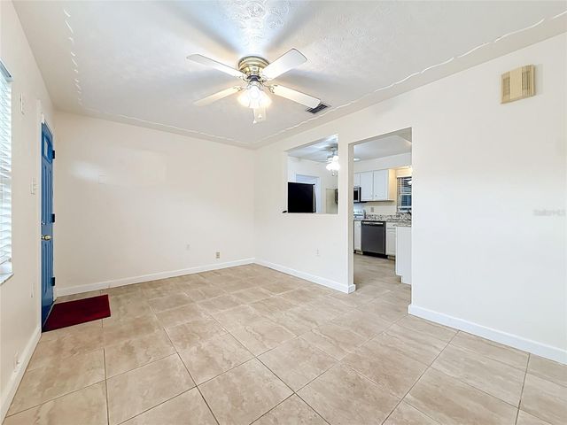 6430 83RD AVENUE N, Pinellas Park, FL 33781