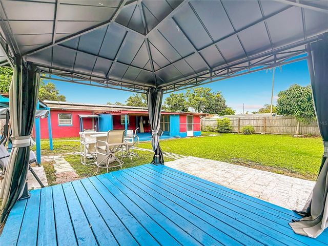 6430 83RD AVENUE N, Pinellas Park, FL 33781