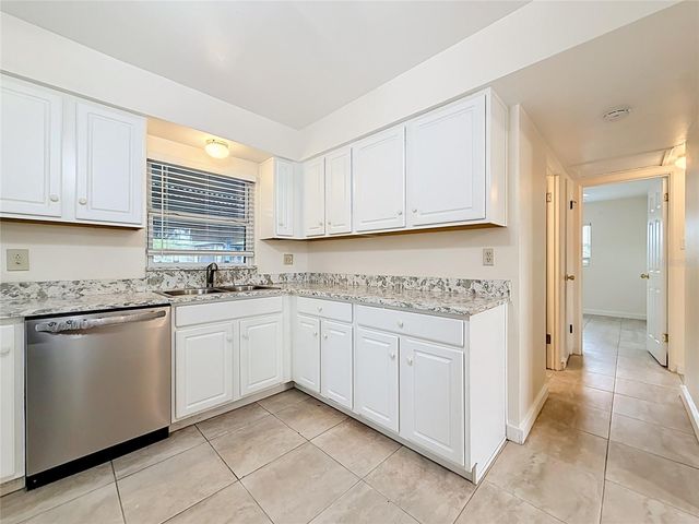 6430 83RD AVENUE N, Pinellas Park, FL 33781