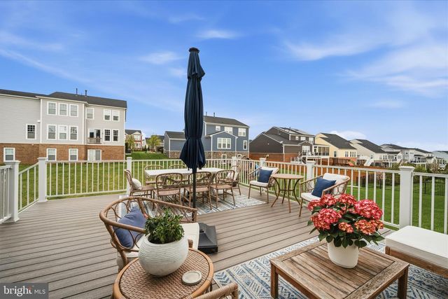 1114 LACONIAN ST SE, Leesburg, VA 20175