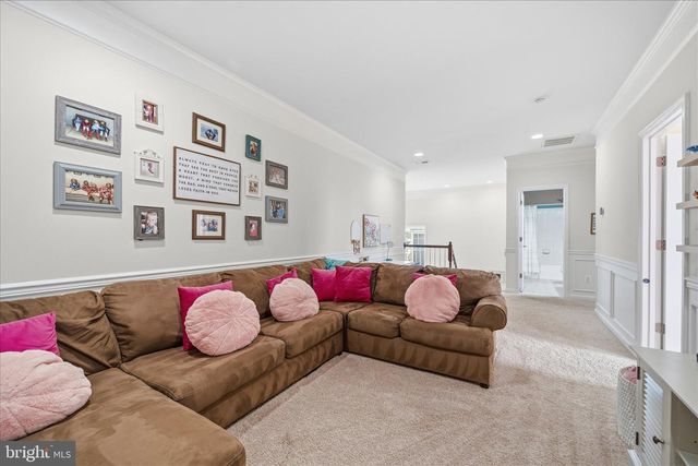 1114 LACONIAN ST SE, Leesburg, VA 20175