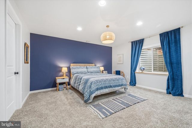 1114 LACONIAN ST SE, Leesburg, VA 20175