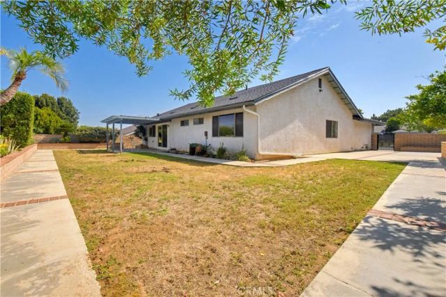 2046 W Ontario, Corona, CA 92882