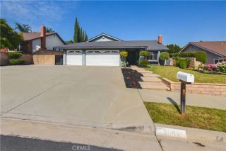 2046 W Ontario, Corona, CA 92882