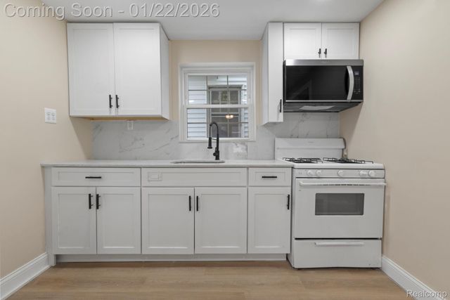 8801 Monica Street, Detroit, MI 48204