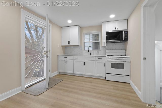 8801 Monica Street, Detroit, MI 48204