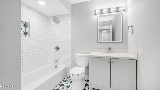 5238 W ACAPULCO Lane, Glendale, AZ 85306