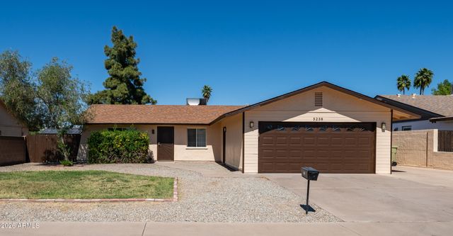 5238 W ACAPULCO Lane, Glendale, AZ 85306