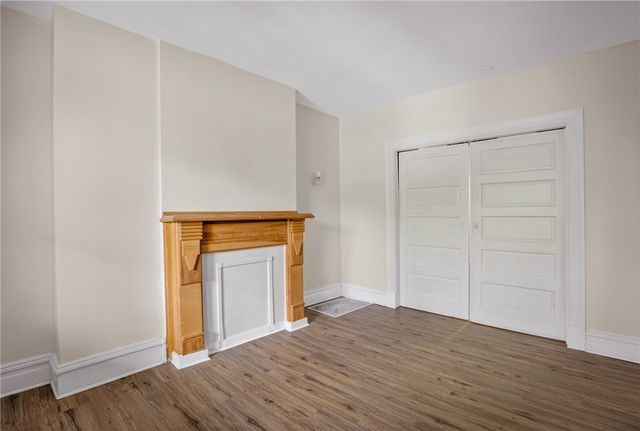 5404 Black St, Garfield, PA 15206