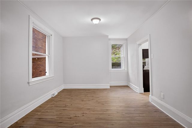 5404 Black St, Garfield, PA 15206