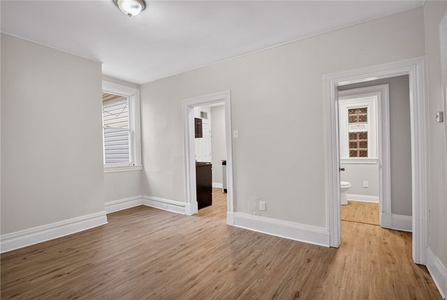 5404 Black St, Garfield, PA 15206
