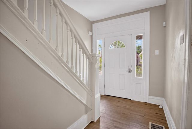 5404 Black St, Garfield, PA 15206