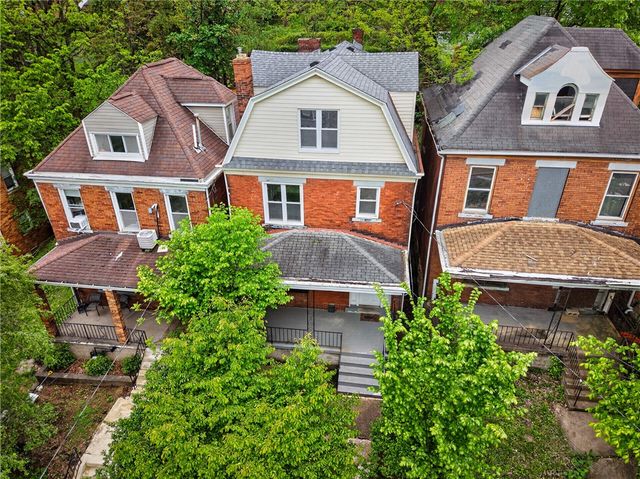 5404 Black St, Garfield, PA 15206