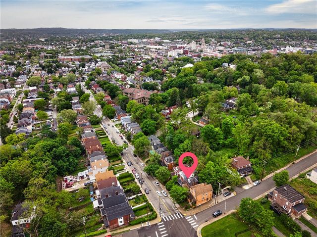 5404 Black St, Garfield, PA 15206