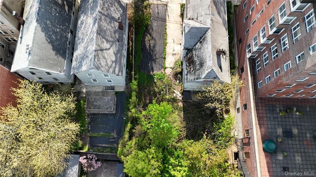 daniel low Terrace, Staten Island, NY 10301