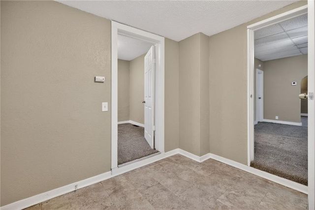 1212 N Spring Street, Independence, MO 64050