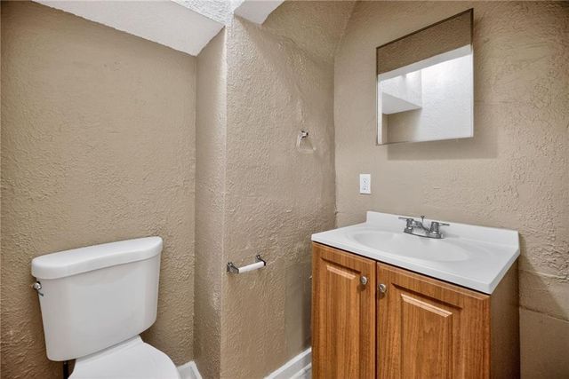 1212 N Spring Street, Independence, MO 64050