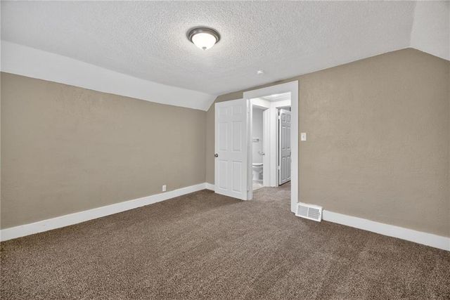 1212 N Spring Street, Independence, MO 64050