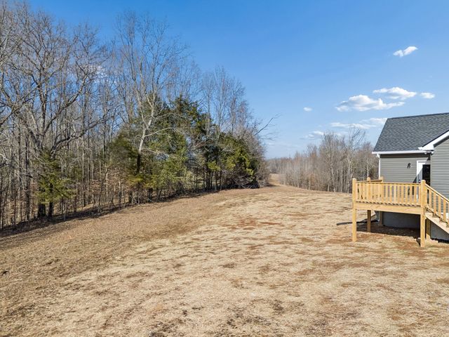 306 Leigh Anna Circle, Lafayette, TN 37083