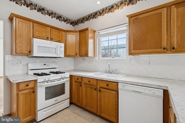 87 HALSTED DR, Manchester Township, NJ 08759