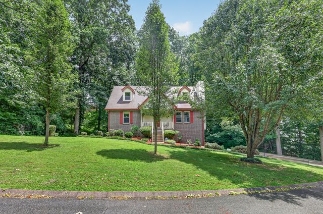 1011 Valley Ln, White House, TN 37188