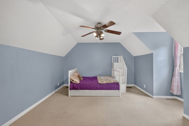 1011 Valley Ln, White House, TN 37188