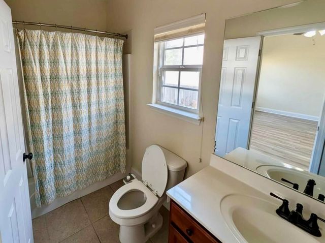 204 B Spencer Place, Niceville, FL 32578