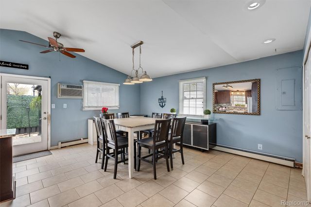 415 Leon Road, Walled Lake, MI 48390