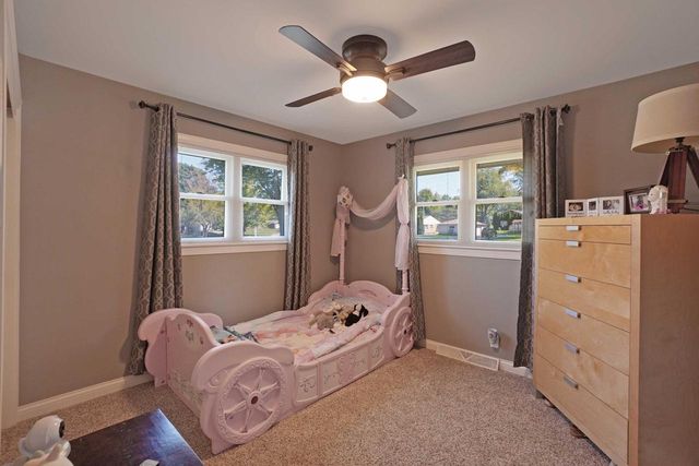 4685 N 150th STREET, Brookfield, WI 53005