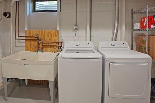 4685 N 150th STREET, Brookfield, WI 53005