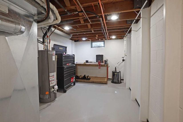 4685 N 150th STREET, Brookfield, WI 53005