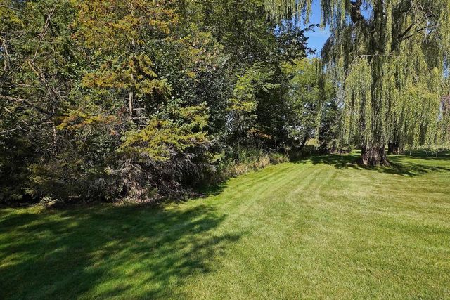 4685 N 150th STREET, Brookfield, WI 53005