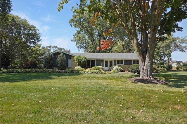 4685 N 150th STREET, Brookfield, WI 53005