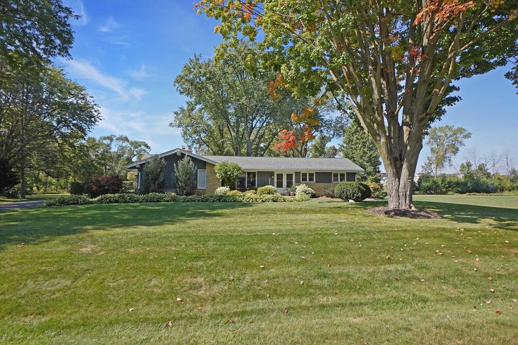 4685 N 150th STREET, Brookfield, WI 53005