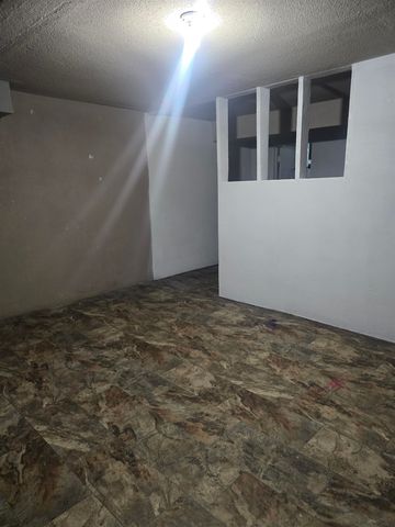 2018 S Washington, Wichita, KS 67211