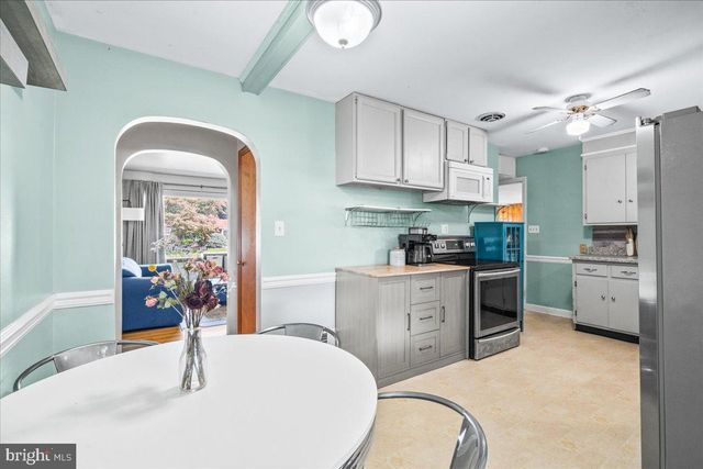 17625 YORK RD, Hagerstown, MD 21740