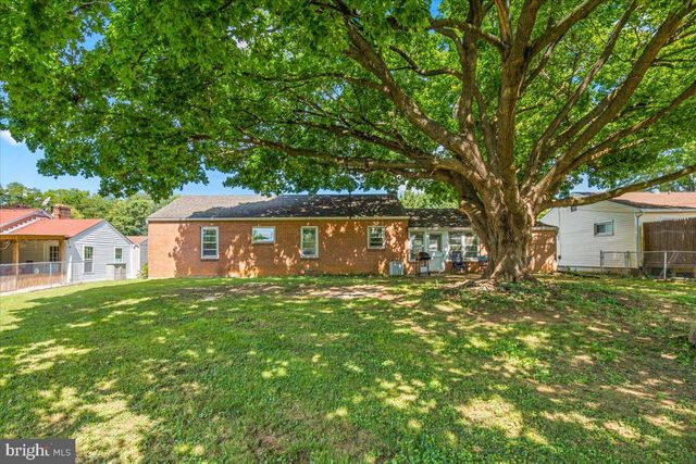 17625 YORK RD, Hagerstown, MD 21740
