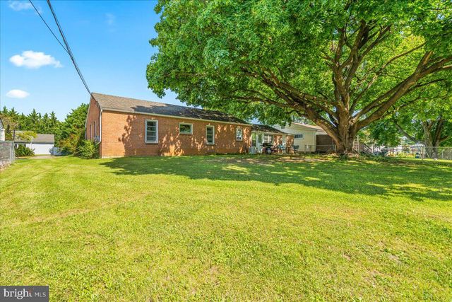 17625 YORK RD, Hagerstown, MD 21740
