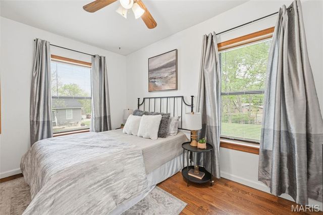 3539 Summit Avenue, St Louis, MO 63129