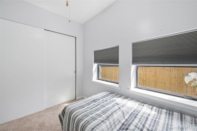 3539 Summit Avenue, St Louis, MO 63129