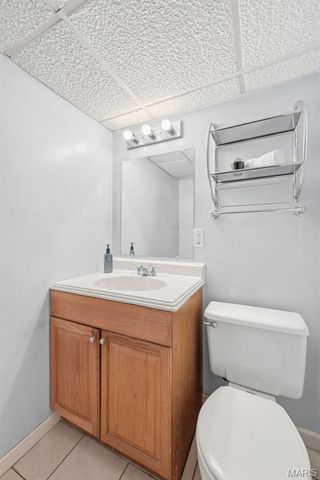 3539 Summit Avenue, St Louis, MO 63129