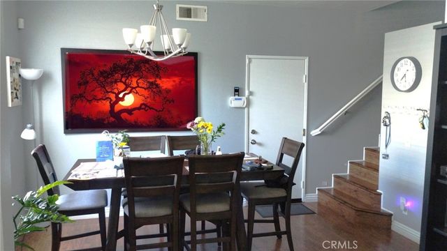 1845 Raymond Avenue, Signal Hill, CA 90755