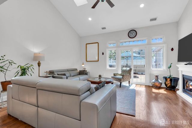 63 Winthrop Road G, Monroe, NJ 08831