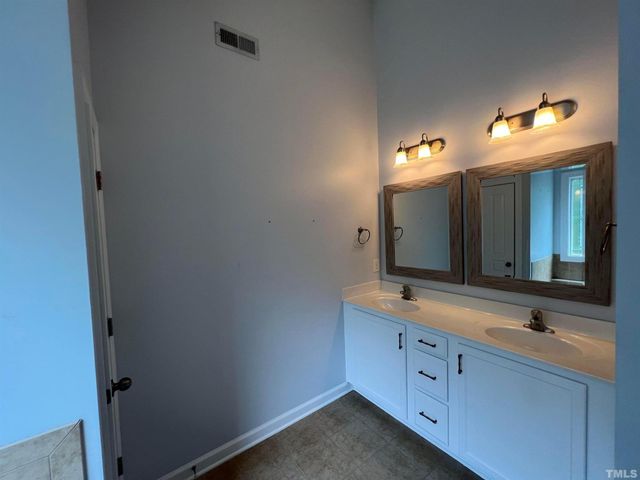 332 Covenant Rock Lane, Holly Springs, NC 27540