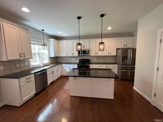 332 Covenant Rock Lane, Holly Springs, NC 27540