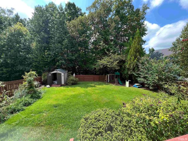 332 Covenant Rock Lane, Holly Springs, NC 27540