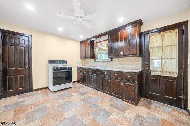 204 Hoover Pl, Union Twp., NJ 07083
