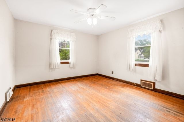 204 Hoover Pl, Union Twp., NJ 07083